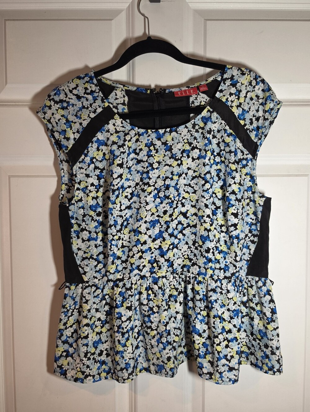 Elle Blue White Yellow Floral Peplum Top with Black Panels Size 14